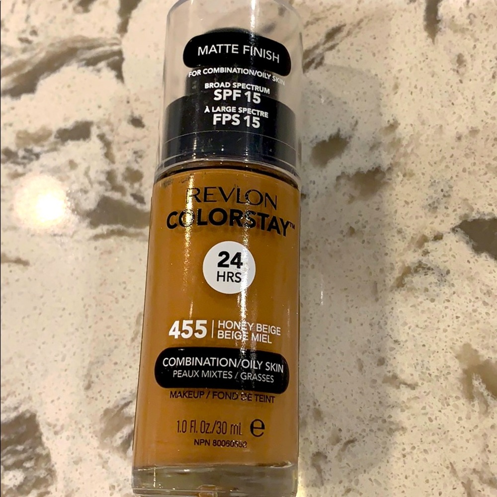Revlon colorstay 24 hrs